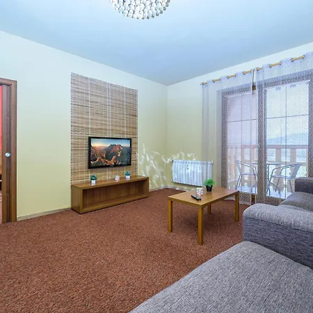 Apartman Tatragolf Mountain F208 *